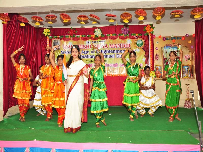 The 103rd Birth anniversary of His Holiness Maharishi Mahesh Yogi ji was celebrated as Gyan Yug Diwas in Gulbarga.