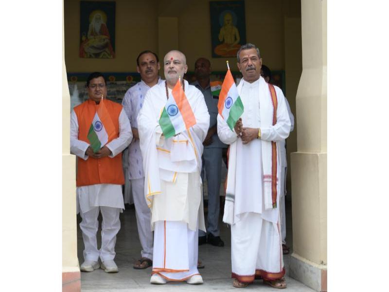 भोपाल स्थित महर्षि सेंटर एजुकेशनल एक्सीलेंस (एमसीईई) द्वारा एक तिरंगा यात्रा का आयोजन किया गया।
