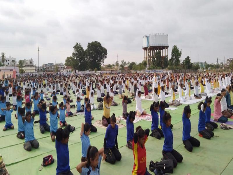 	International Yoga Day was celebrated at Maharishi Vidya Mandir Balaghat