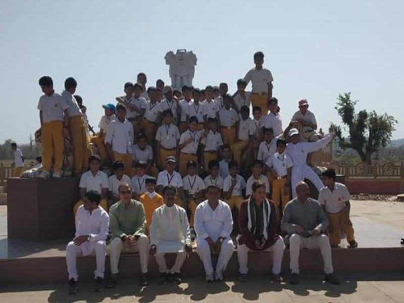 World Peace participants Tour to the Geographical Centre of India - the Brahmasthan of India.