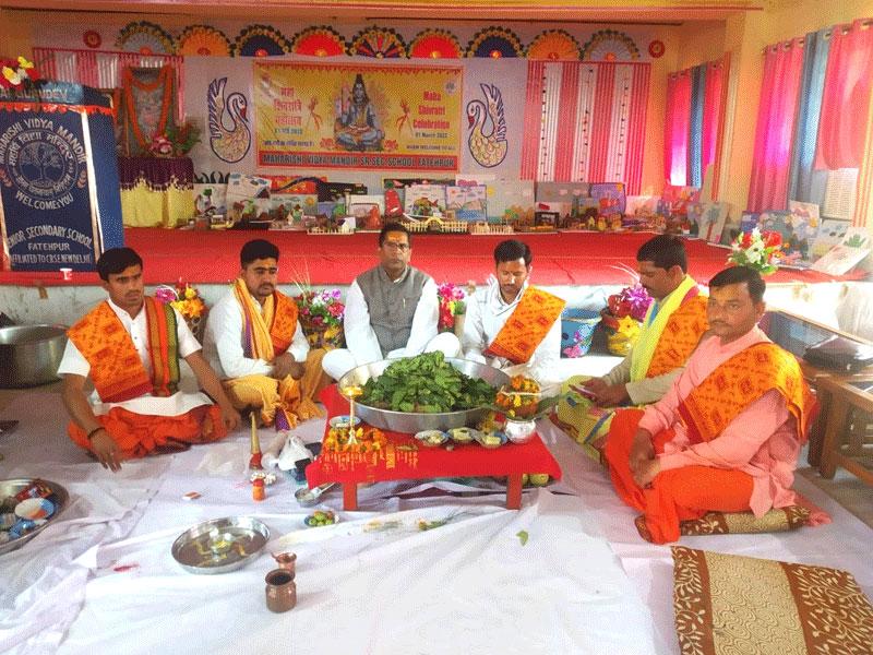 MVM Fatehpur: Rudrabhishek & Havan was performed on the auspicious occasion of Mahashivratri celebration.