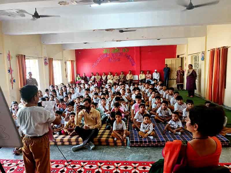 MVM HISSAR : महर्षि विद्या मन्दिर सीनियर सेकेंडरी स्कूल हिसार में मनाया गया विश्व शांति दिवस समारोह।