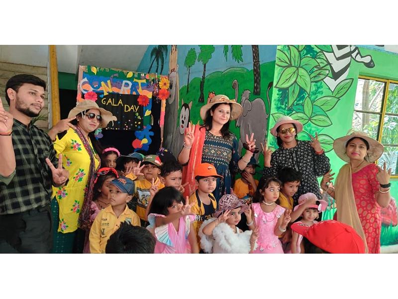 Fun & Dance Day celebrated by the pre- primary students in Maharishi Vidya Mandir, Vijaynagar,  Jabalpur.Pink and blue colours were the theme for children. Dance, Music,  games etc. were the events.They have performed on summer theme.